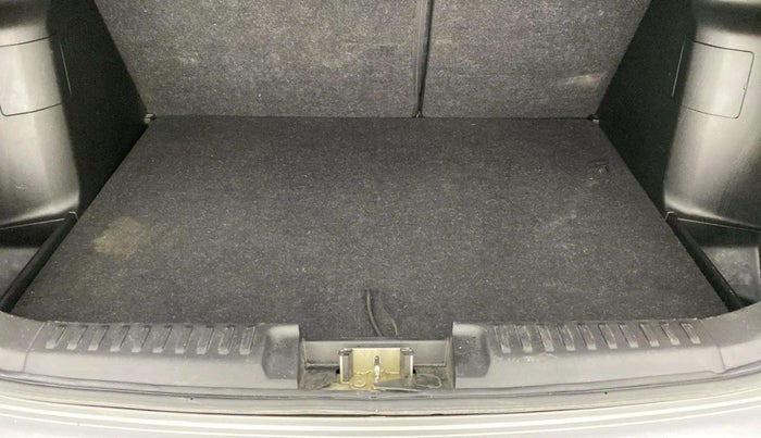 2020 Maruti Vitara Brezza ZXI PLUS, Petrol, Manual, 72,707 km, Boot Inside