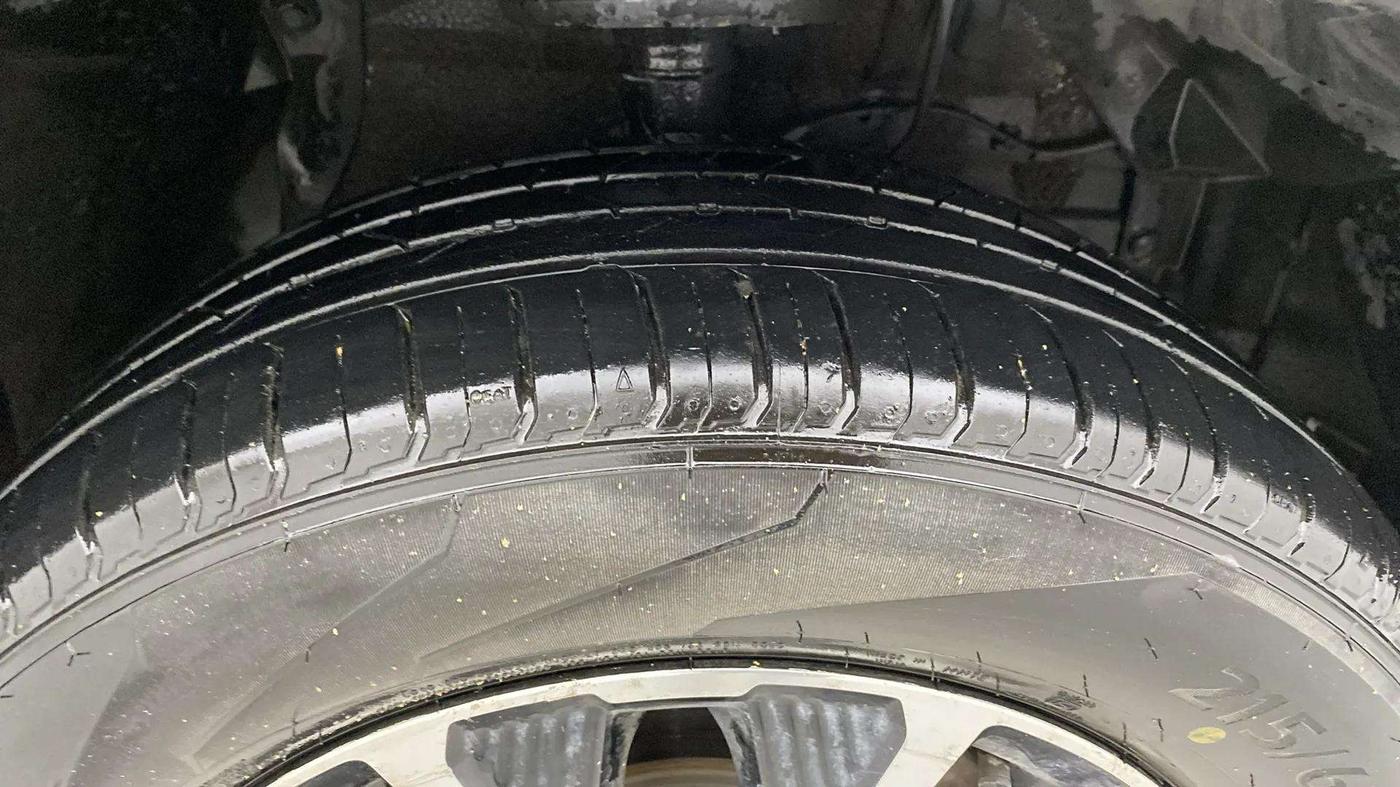 2020 Maruti Vitara Brezza ZXI PLUS, Petrol, Manual, 72,897 km, Right Front Tyre Tread