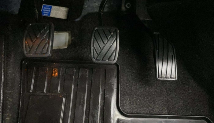 2020 Maruti Vitara Brezza ZXI PLUS, Petrol, Manual, 72,707 km, Pedals