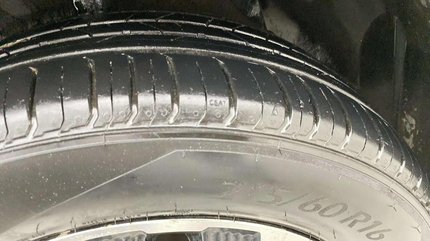 2020 Maruti Vitara Brezza ZXI PLUS, Petrol, Manual, 72,897 km, Left Front Tyre Tread