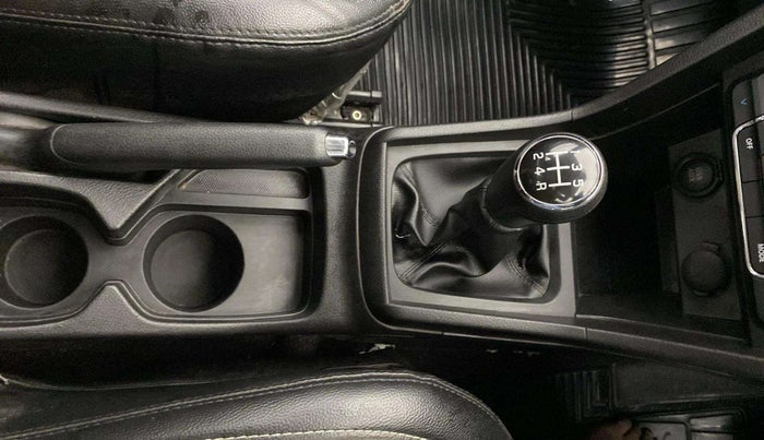 2020 Maruti Vitara Brezza ZXI PLUS, Petrol, Manual, 72,707 km, Gear Lever