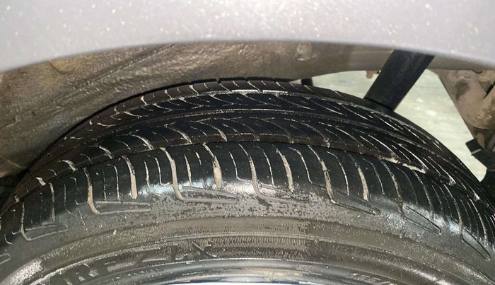 2015 Maruti Wagon R 1.0 VXI, Petrol, Manual, 41,545 km, Left Rear Tyre Tread