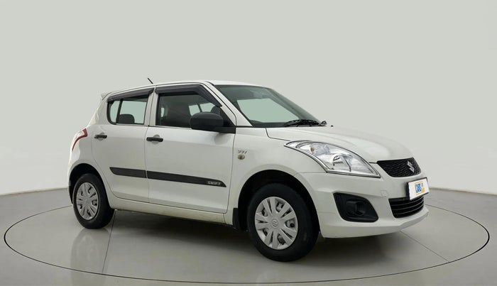 2015 Maruti Swift LXI, Petrol, Manual, 36,810 km, Right Front Diagonal