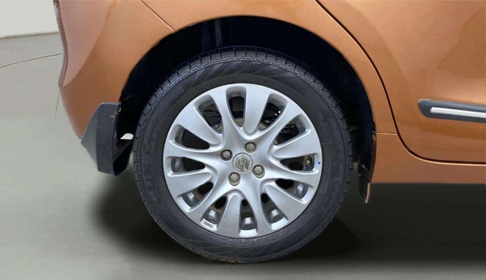 2016 Maruti Baleno ZETA PETROL 1.2, Petrol, Manual, 71,275 km, Right Rear Wheel