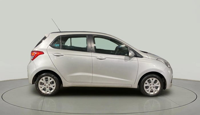 2016 Hyundai Grand i10 Sports plus 1.2, Petrol, Manual, 45,608 km, Right Side View