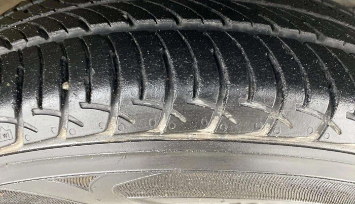 2021 Maruti New Wagon-R VXI 1.2, Petrol, Manual, 17,615 km, Right Front Tyre Tread