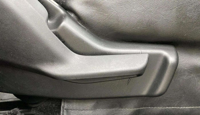 2020 Maruti Baleno DELTA PETROL 1.2, Petrol, Manual, 61,810 km, Driver Side Adjustment Panel