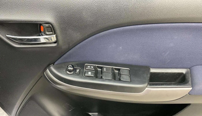 2020 Maruti Baleno DELTA PETROL 1.2, Petrol, Manual, 61,810 km, Driver Side Door Panels Control