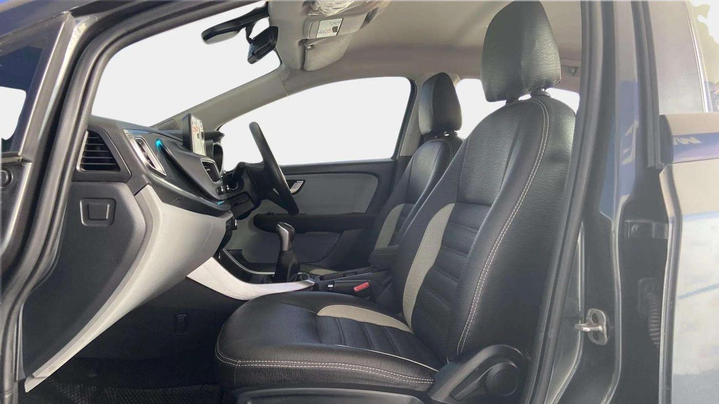 2020 Tata ALTROZ XZ PETROL, Petrol, Manual, 82,607 km, Right Side Front Door Cabin