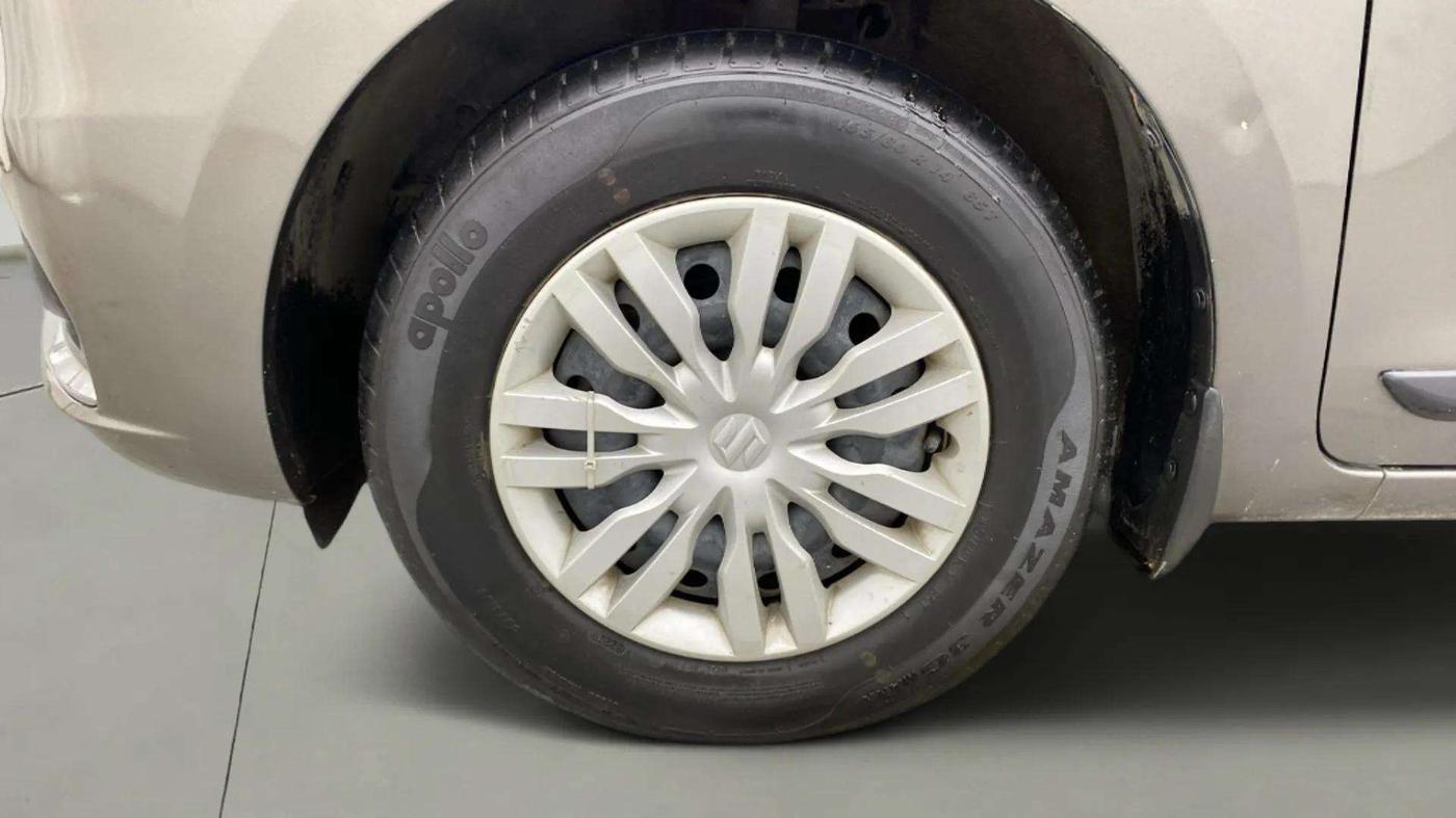 2021 Maruti Dzire VXI AMT, Petrol, Automatic, 18,848 km, Left Front Wheel