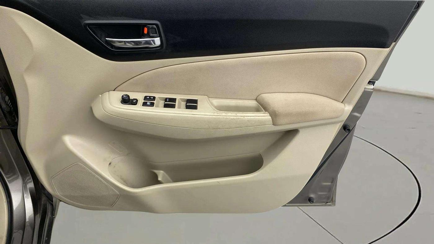2021 Maruti Dzire VXI AMT, Petrol, Automatic, 18,848 km, Driver Side Door Panels Control