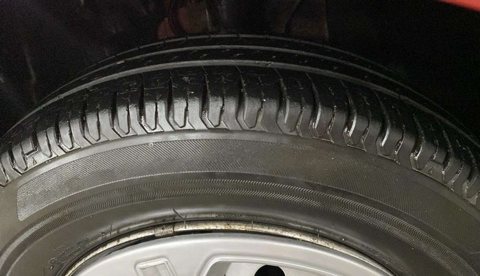 2020 Tata ALTROZ XE PETROL, Petrol, Manual, 59,523 km, Left Front Tyre Tread