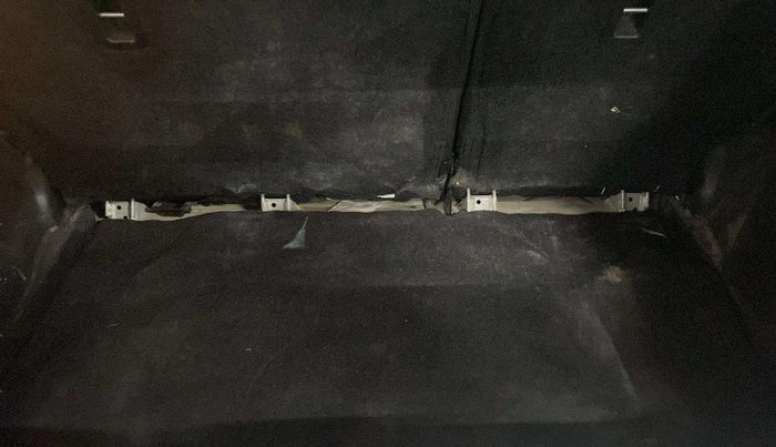 2022 Maruti Swift ZXI PLUS AMT, Petrol, Automatic, 28,269 km, Boot Inside