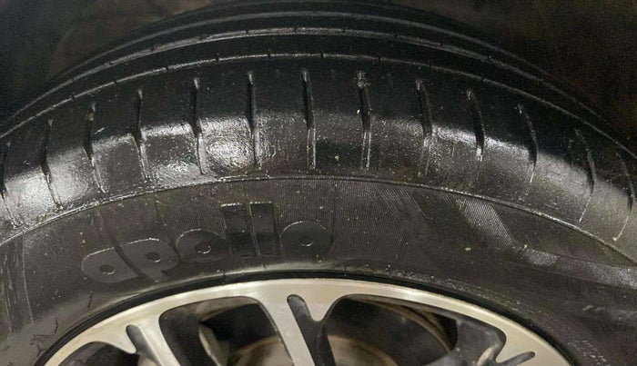 2022 Maruti Swift ZXI PLUS AMT, Petrol, Automatic, 28,269 km, Right Rear Tyre Tread