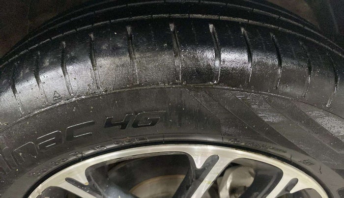 2022 Maruti Swift ZXI PLUS AMT, Petrol, Automatic, 28,269 km, Right Front Tyre Tread