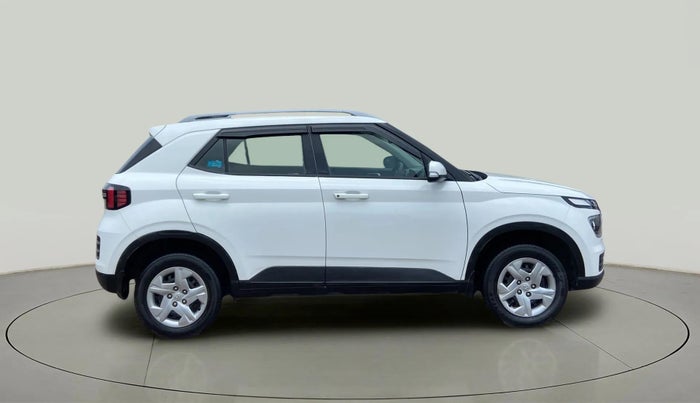 2022 Hyundai VENUE S(O) 1.2, Petrol, Manual, 22,960 km, Right Side View