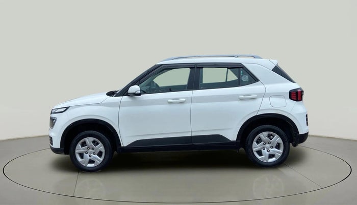 2022 Hyundai VENUE S(O) 1.2, Petrol, Manual, 22,960 km, Left Side
