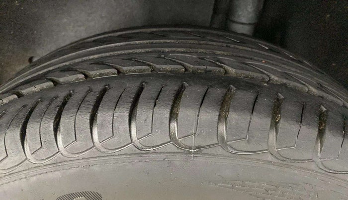 2019 Ford Ecosport AMBIENTE 1.5L PETROL, Petrol, Manual, 25,854 km, Left Rear Tyre Tread