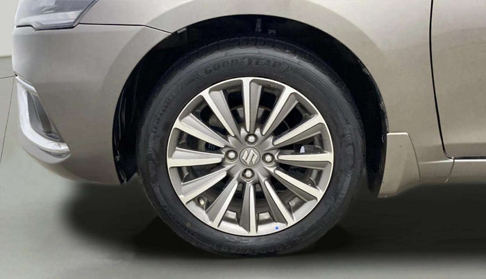 2019 Maruti Ciaz ALPHA  AT 1.5 SHVS PETROL, Petrol, Automatic, 62,350 km, Left Front Wheel