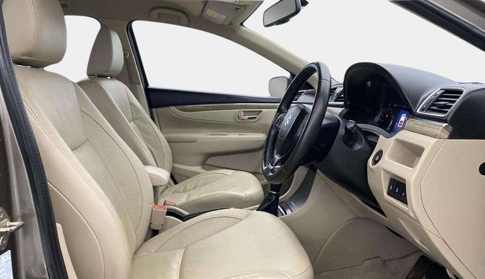 2019 Maruti Ciaz ALPHA  AT 1.5 SHVS PETROL, Petrol, Automatic, 62,350 km, Right Side Front Door Cabin