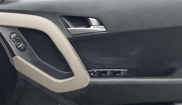 2016 Hyundai Creta SX PLUS AT 1.6 PETROL, Petrol, Automatic, 74,825 km, Driver Side Door Panels Control
