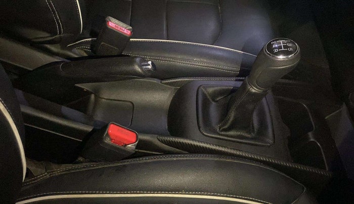 2023 Maruti FRONX DELTA PLUS 1.0 TURBO MT, Petrol, Manual, 24,388 km, Gear Lever