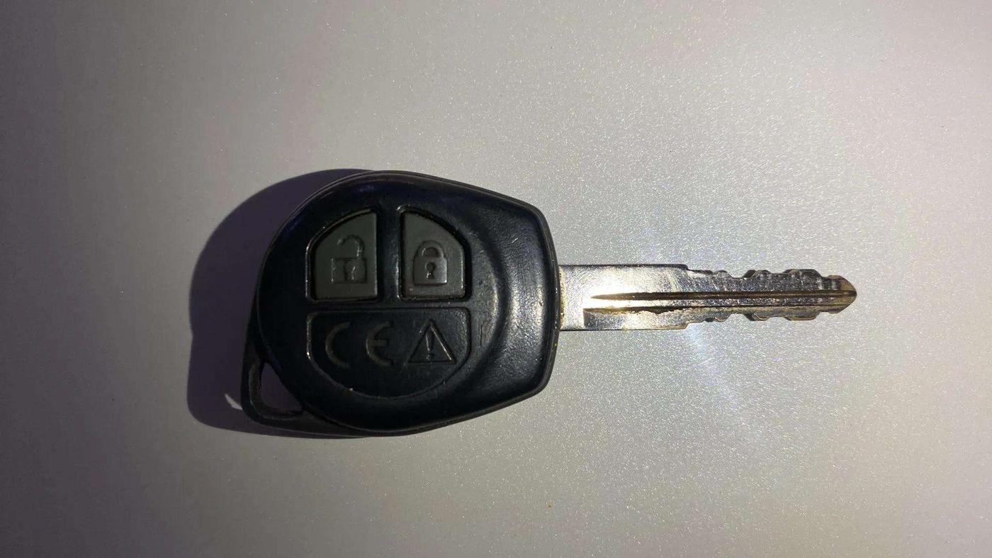 2023 Maruti FRONX DELTA PLUS 1.0 TURBO MT, Petrol, Manual, 24,388 km, Key Close Up