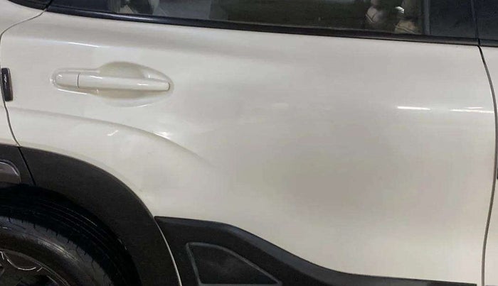 2023 Maruti FRONX DELTA PLUS 1.0 TURBO MT, Petrol, Manual, 24,388 km, Right rear door - Slightly dented