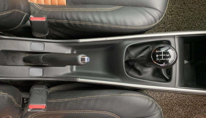 2018 Maruti Baleno ZETA PETROL 1.2, Petrol, Manual, 44,543 km, Gear Lever
