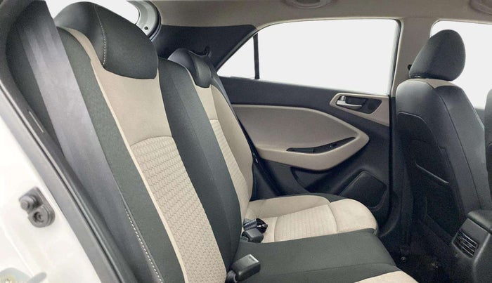 2017 Hyundai Elite i20 SPORTZ 1.2, Petrol, Manual, 7,463 km, Right Side Rear Door Cabin