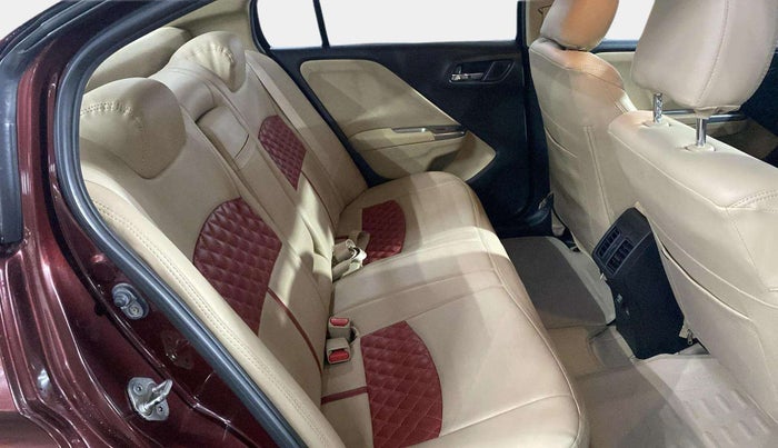 2015 Honda City 1.5L I-VTEC V MT, Petrol, Manual, 55,579 km, Right Side Rear Door Cabin