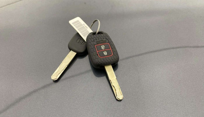 2022 Honda Amaze 1.2L I-VTEC S, Petrol, Manual, 29,362 km, Key Close Up