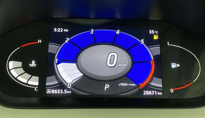 2021 Nissan MAGNITE XL TURBO CVT, Petrol, Automatic, 28,663 km, Odometer Image