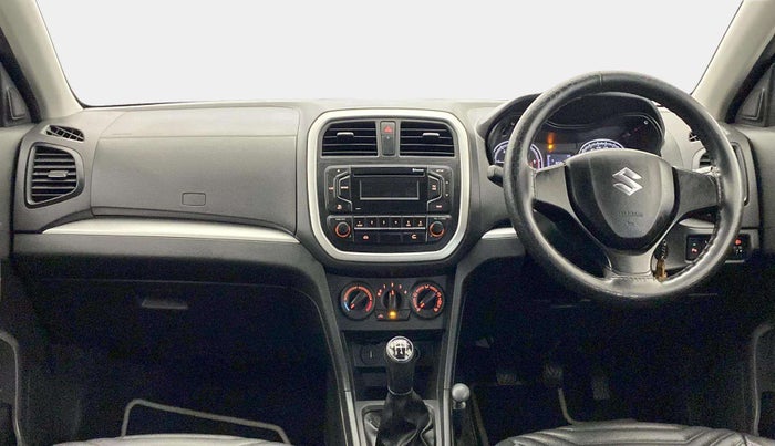 2018 Maruti Vitara Brezza VDI (O), Diesel, Manual, 24,838 km, Front Windshield