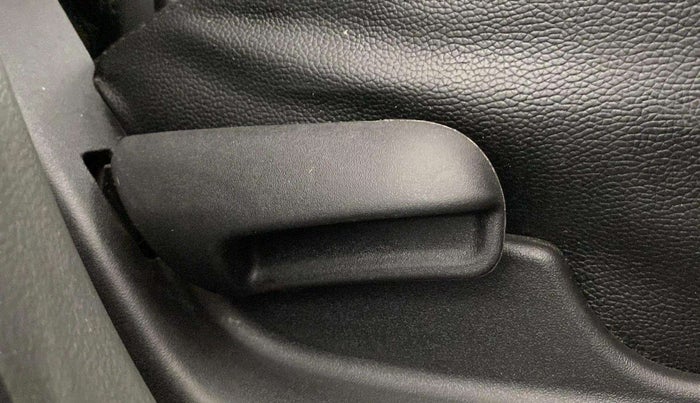2018 Maruti Vitara Brezza VDI (O), Diesel, Manual, 24,838 km, Driver Side Adjustment Panel