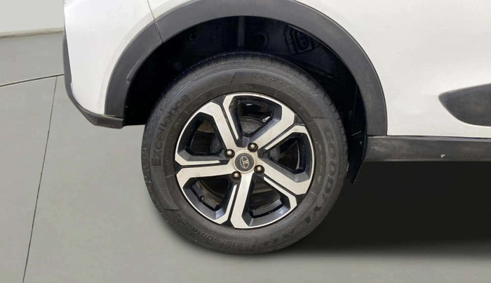 2022 Tata NEXON XZ PLUS PETROL, Petrol, Manual, 39,976 km, Right Rear Wheel