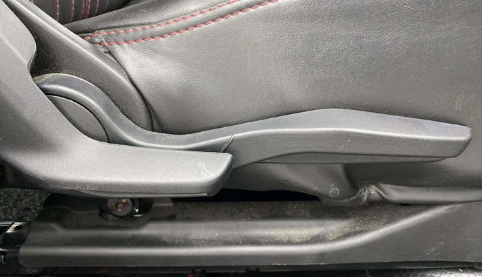 2021 Maruti Baleno ZETA PETROL 1.2, Petrol, Manual, 31,537 km, Driver Side Adjustment Panel