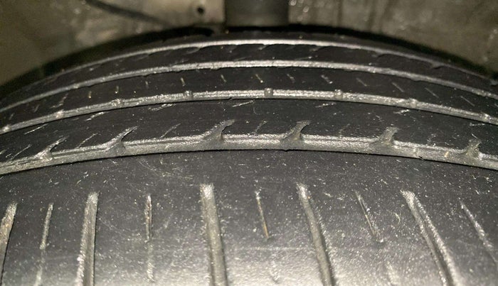 2019 Hyundai Creta SX 1.6 PETROL, Petrol, Manual, 39,350 km, Right Front Tyre Tread
