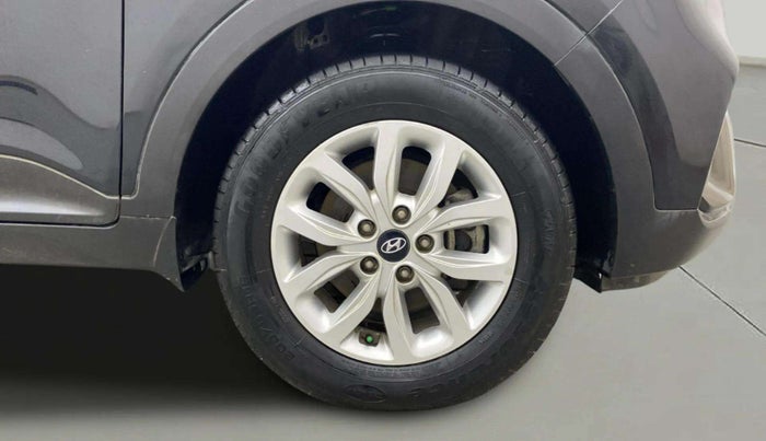 2019 Hyundai Creta SX 1.6 PETROL, Petrol, Manual, 39,350 km, Right Front Wheel