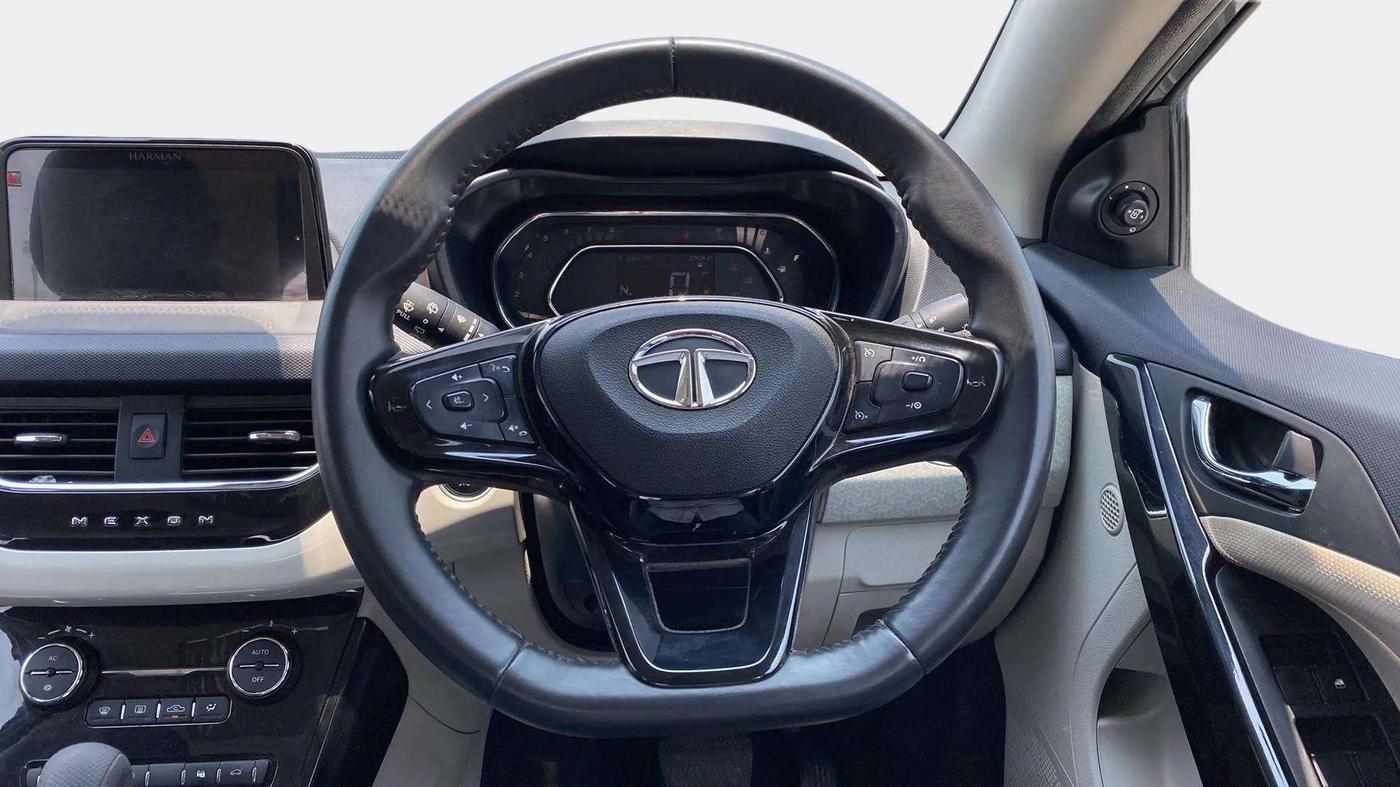 2023 Tata NEXON XZA PLUS SUNROOF PETROL, Petrol, Automatic, 38,224 km, Steering Wheel Close Up