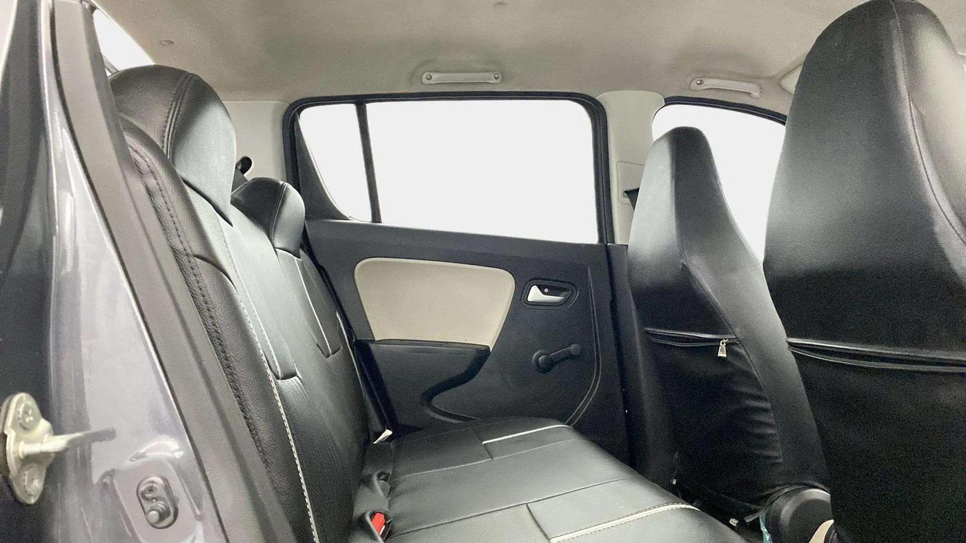 2022 Maruti Alto LXI O, Petrol, Manual, 29,946 km, Right Side Rear Door Cabin