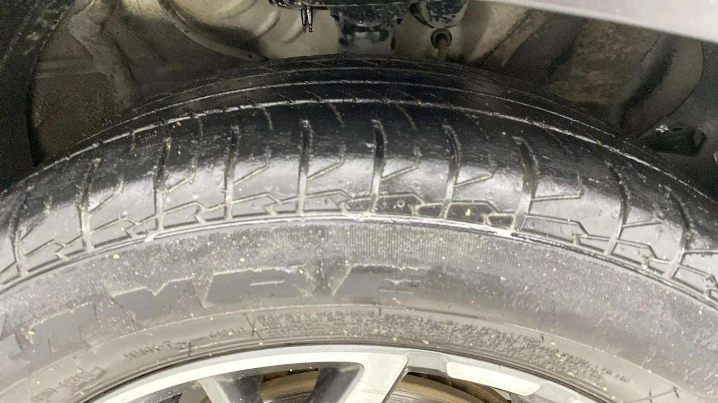 2021 KIA SELTOS GTX PLUS AT 1.5 DIESEL, Diesel, Automatic, 87,376 km, Right Front Tyre Tread
