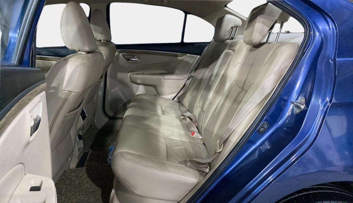 2022 Maruti Ciaz ALPHA 1.5 SHVS PETROL, Petrol, Manual, 43,208 km, Right Side Rear Door Cabin