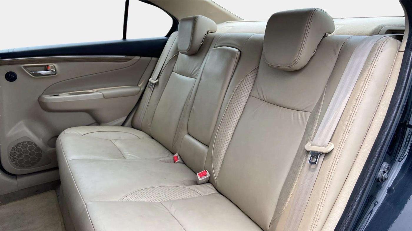 2019 Maruti Ciaz ALPHA  AT 1.5 SHVS PETROL, Petrol, Automatic, 86,117 km, Right Side Rear Door Cabin