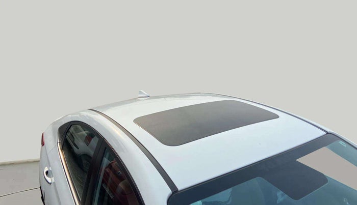 2018 Hyundai Verna 1.6 VTVT SX (O) AT, Petrol, Automatic, 54,366 km, Roof