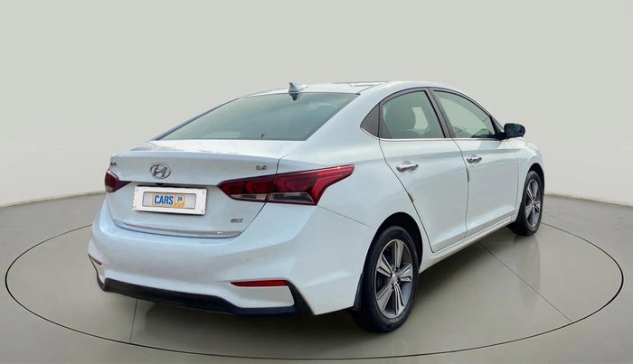 2018 Hyundai Verna 1.6 VTVT SX (O) AT, Petrol, Automatic, 54,366 km, Right Back Diagonal