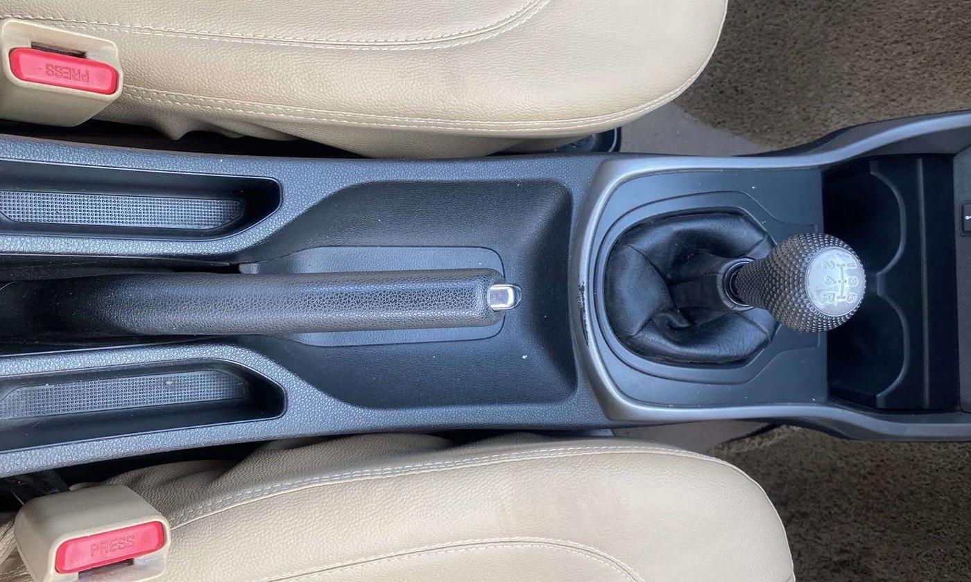 2019 Honda City 1.5L I-VTEC V MT, Petrol, Manual, 95,054 km, Gear Lever