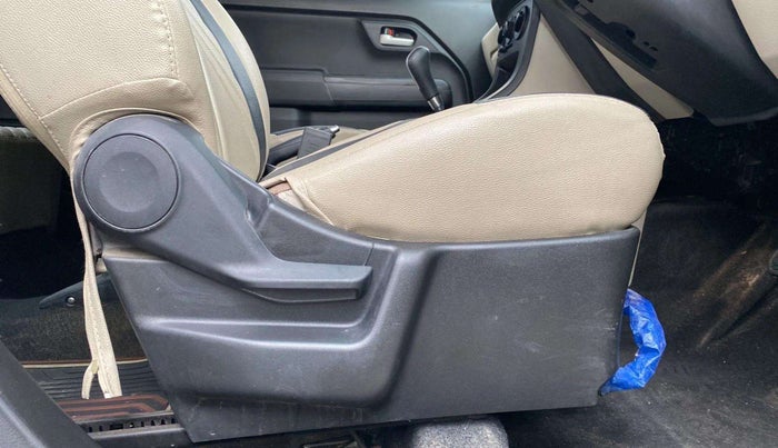 2022 Maruti New Wagon-R ZXI 1.2 AMT, Petrol, Automatic, 19,171 km, Driver Side Adjustment Panel