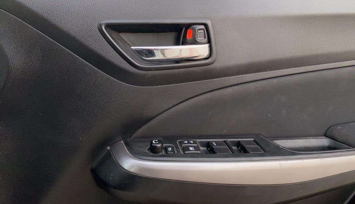 2023 Maruti Swift ZXI, Petrol, Manual, 35,753 km, Driver Side Door Panels Control