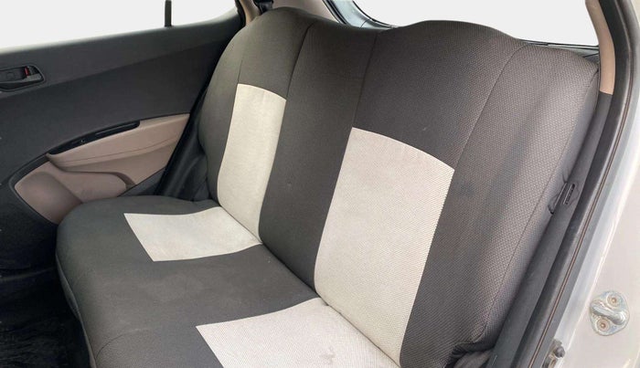 2017 Hyundai Grand i10 MAGNA 1.2 KAPPA VTVT, Petrol, Manual, 74,173 km, Right Side Rear Door Cabin